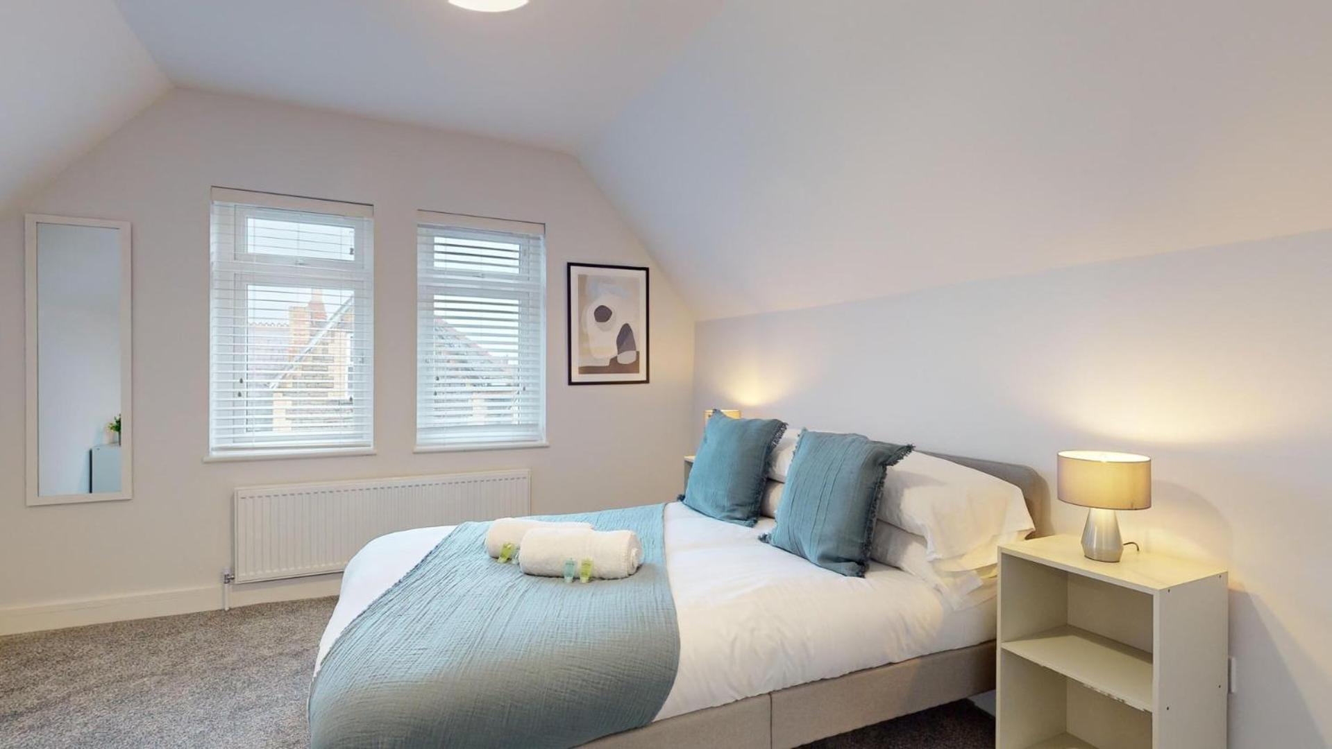 Impressive Two Bedroom | Wifi カーディフ エクステリア 写真